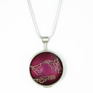 Round pendant: lichen on pink